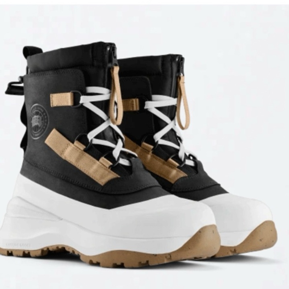 Canada Goose 7782W Alliston Boot – Women’s
Size: 6